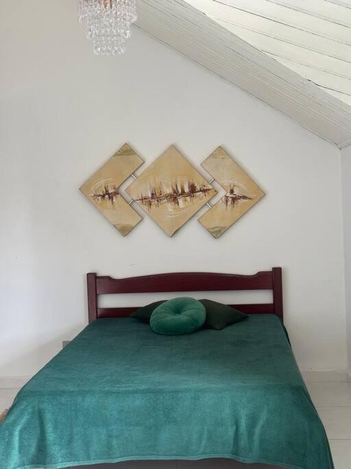 Casa Em Fechado Com Lareira *