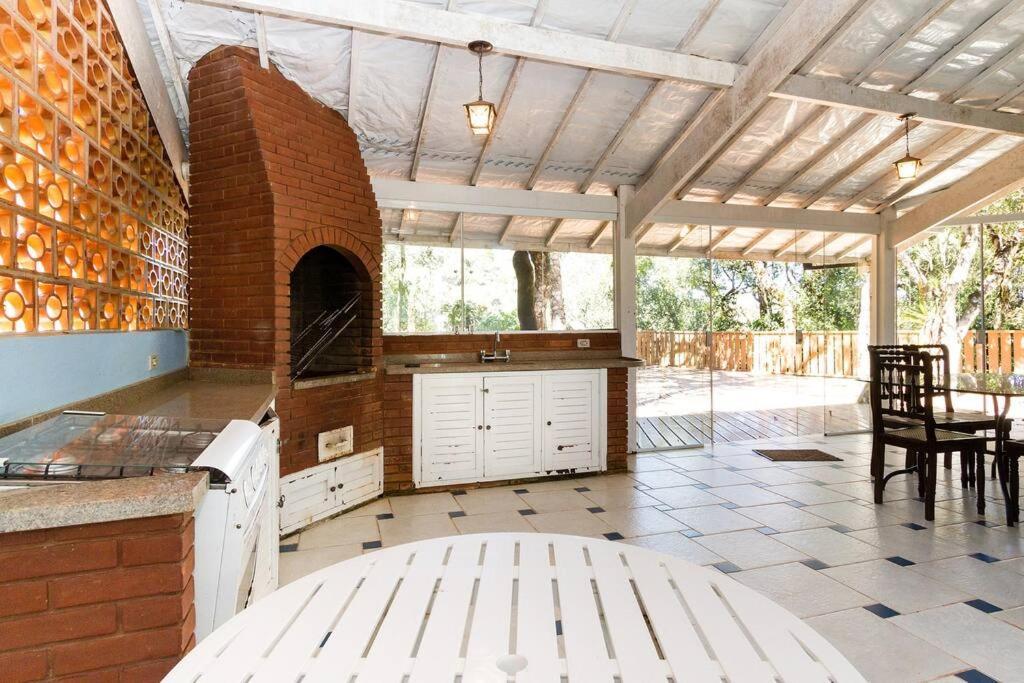 Casa de férias Casa Em Fechado Com Lareira